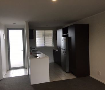 Great Onehunga Apartment Living - Photo 2