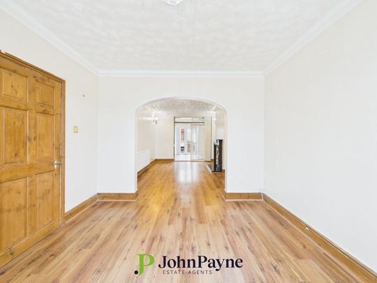 3 bedroom end of terrace house to rent - Photo 1