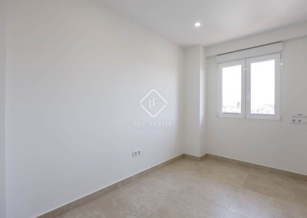 Excellent 3 Bedroom apartment for rent in El Carmen, Valencia