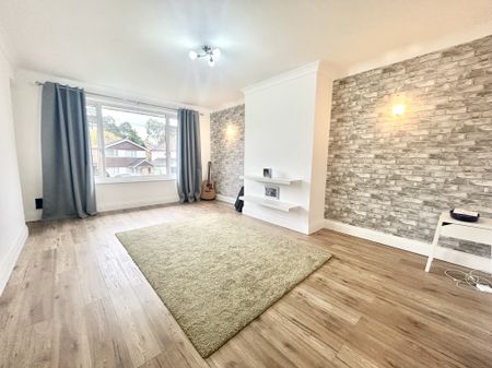 Pine Drive, Southampton - Photo 3