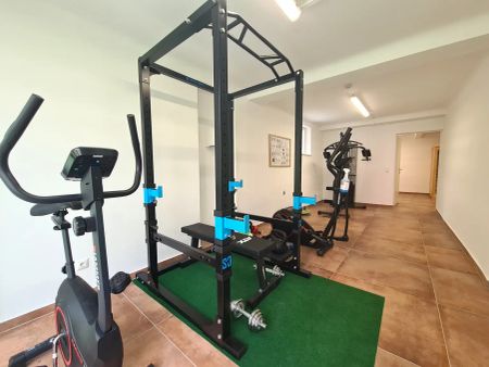 Modernes 2-Zimmer Penthouse mit Terrasse! - Photo 3