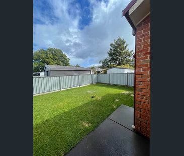 Stylish large 4 bedroom family home - Photo 6