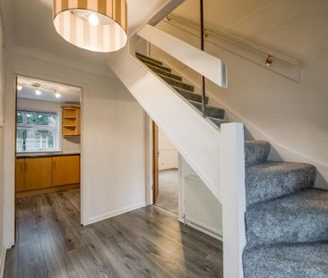 3 bedroom semi-detached house to rent - Photo 6