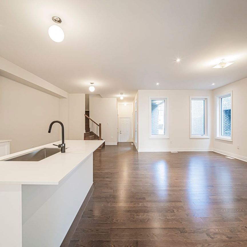 For Lease - 40 Mindanao Avenue, Markham, Ontario - Photo 1