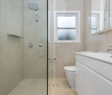Neat 3 Bedroom Home - Photo 6
