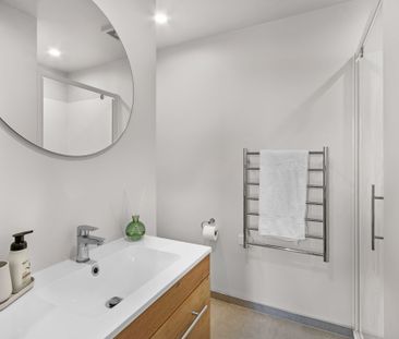 Walk to The City - Photo 3