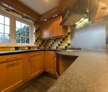 3 bedroom terraced house to rent - Photo 3