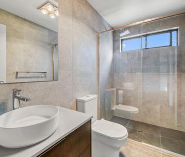 Perfect Apartment Living in Taylor - Photo 4