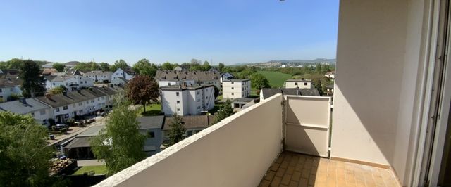 Den Sommer auf dem neuen Balkon genießen - Photo 1