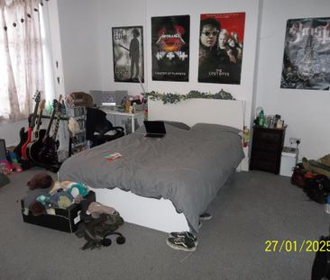 5 bedroom terraced house to rent - Photo 4