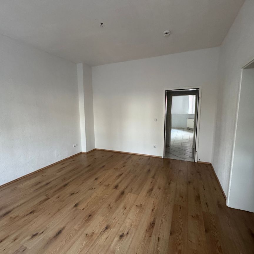 Erdgeschoss Wohnung. Nähe Hangetal. - Photo 1