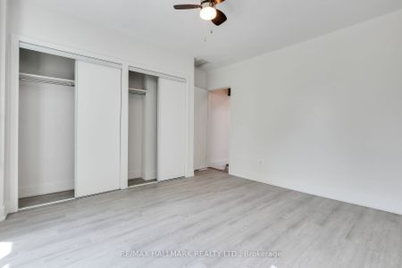 Semi-Detached Home For Lease | E8129942 - Photo 4