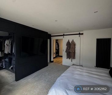 2 bedroom maisonette to rent - Photo 4