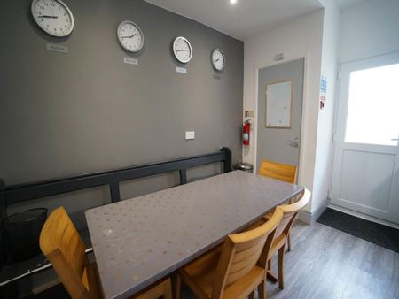 4 York Place - Photo 3