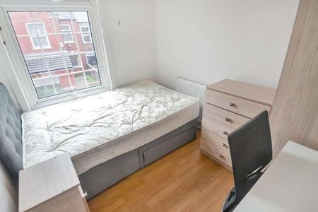 Langley Road, Fallowfield, Manchester, M14 - Photo 4