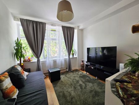 Camberwell Road, Camberwell - Photo 2