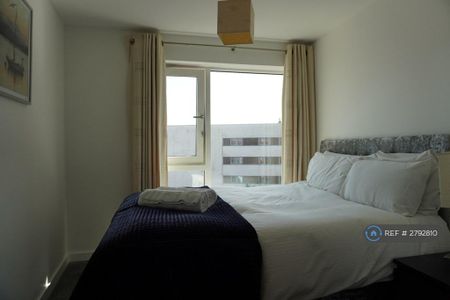 1 bedroom flat to rent - Photo 5