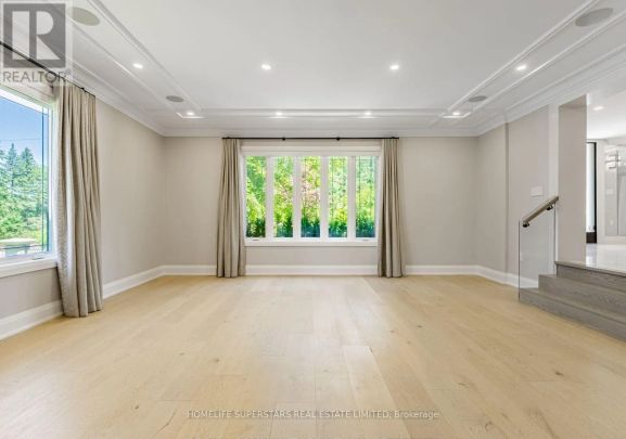 8508 APPLEBY LINE - Photo 1