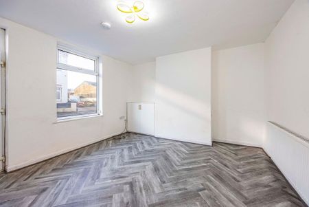 2 bedroom house to rent - Photo 2