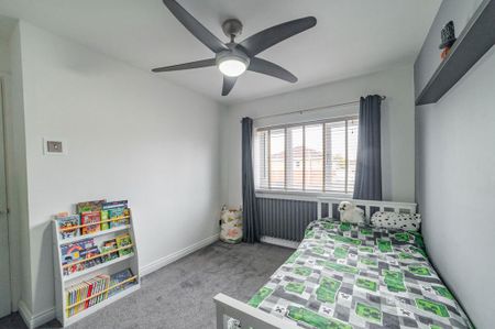 4 bedroom detached house to rent - Photo 4