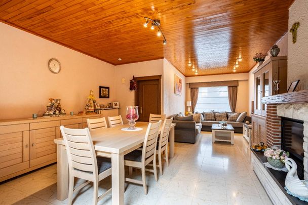 Woning met 2 slaapkamers en garage te Avelgem - Foto 1