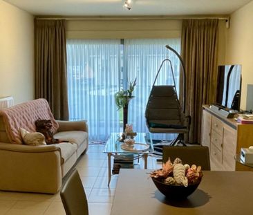 Appartement te huur in Ruisbroek voor € 690 met 1 slaapkamer - Photo 1