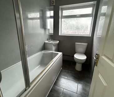 2 bedroom maisonette to rent - Photo 6