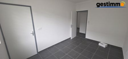 Location Maison 5 pièces 96m² REMIRE MONTJOLY 97354 - Photo 4