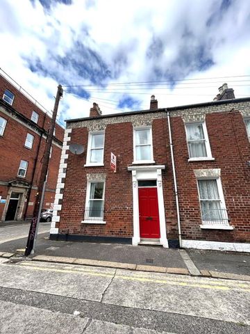 29 Malone Place, Off Lisburn Road, Belfast, BT12 5FD - Photo 2