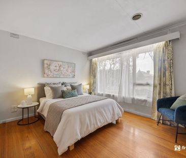 Spacious Three-Bedroom Home in Convenient Burwood East Location-6 M... - Photo 6