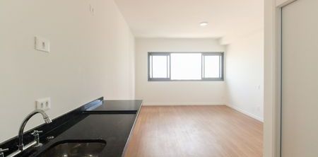 Studio para alugar com 27m², 1 quarto e sem vaga - Foto 2