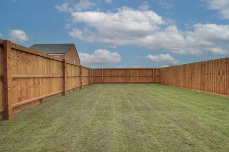 2 bedroom semi-detached house to rent - Photo 4