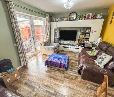 3 bedroom terraced house to rent - Photo 4