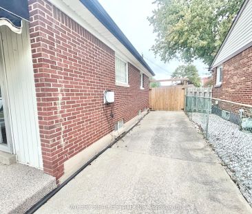 3843 Hillcrest Boulevard #1 - Photo 5