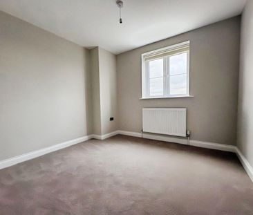 3 bedroom property to rent - Photo 2