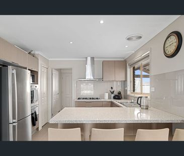 Oversize shed, Covered Boat/ Trailer Parking - Photo 4