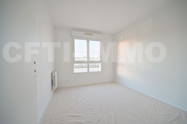 Location Appartement 3 Pièce(s) COURBEVOIE (92400) - Photo 1