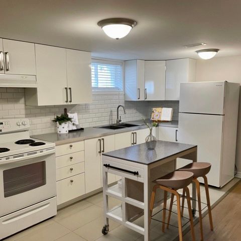 For Lease - 1528 Pharmacy Avenue Unit# Bsmt, Toronto, Ontario - Photo 1