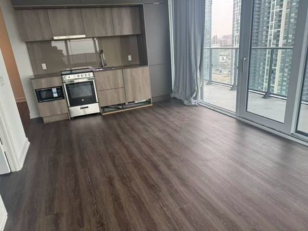 For Lease - 448 Burnhamthorpe Road Unit# 3208, Mississauga, Ontario - Photo 2