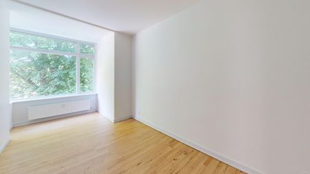 <b>Stor moderniseret 5 værelses lejlighed med skøn beliggenhed</b><br> - Foto 5