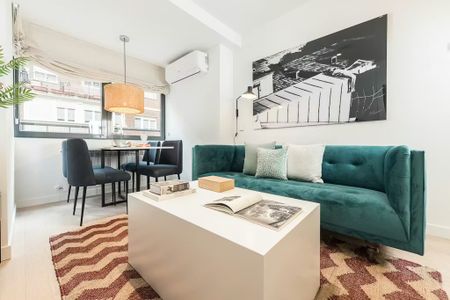 Calle del General Margallo, Madrid, Community of Madrid 28020 - Photo 3