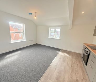 Sherborne Road, Yeovil, Somerset - Photo 6