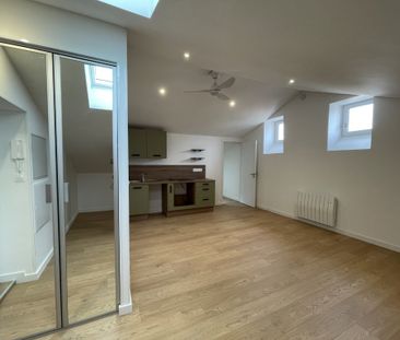 STUDIO A LOUER LYON 4EME ARRONDISSEMENT Cuire Canuts - Photo 6