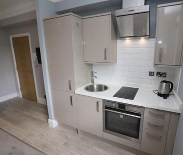 Studio to rent - Photo 5