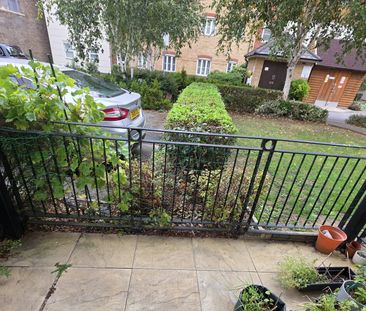 Flat to rent on - Photo 6