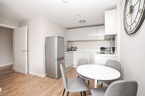 Jesse Hartley Way, Liverpool - Photo 1