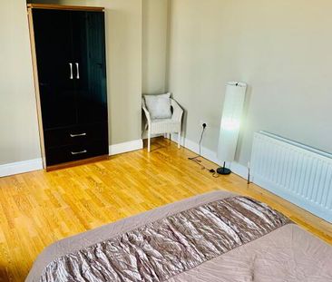 Duncairn Gardens, Room 3, All Bills Included, Belfast, BT15 2GN - Photo 5