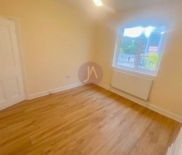 2 bedroom Maisonette to rent in Victoria Terrace, Park Royal, Londo... - Photo 1