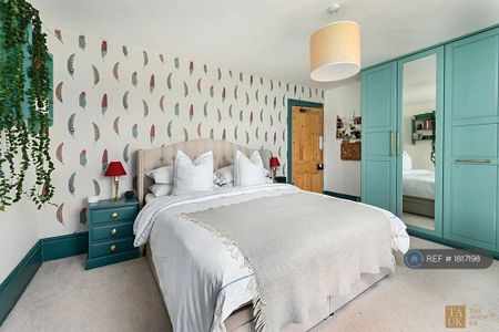 3 bedroom maisonette to rent - Photo 5