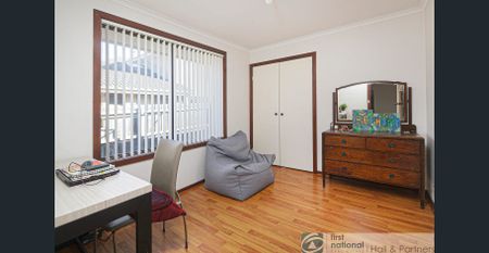 SPACIOUS UNIT IN THE HEART OF DANDENONG - Photo 2
